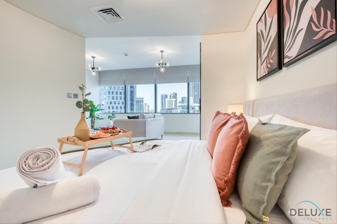 Unbeatable Rate Stylish 1Br With Balcony Near Metro By Deluxe Holiday Homes Dubai Exterior photo